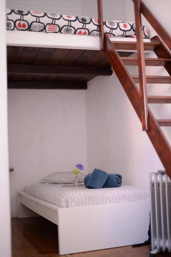 The Blue House - Saint Pauls Apartment ลิสบอน ภายนอก รูปภาพ