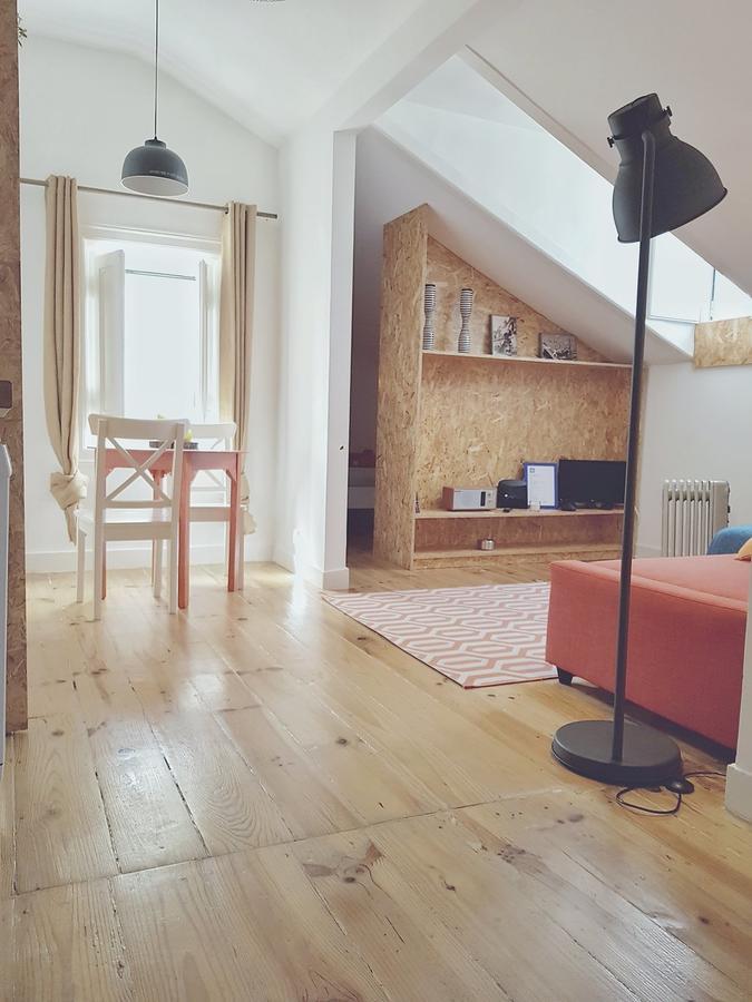 The Blue House - Saint Pauls Apartment ลิสบอน ภายนอก รูปภาพ