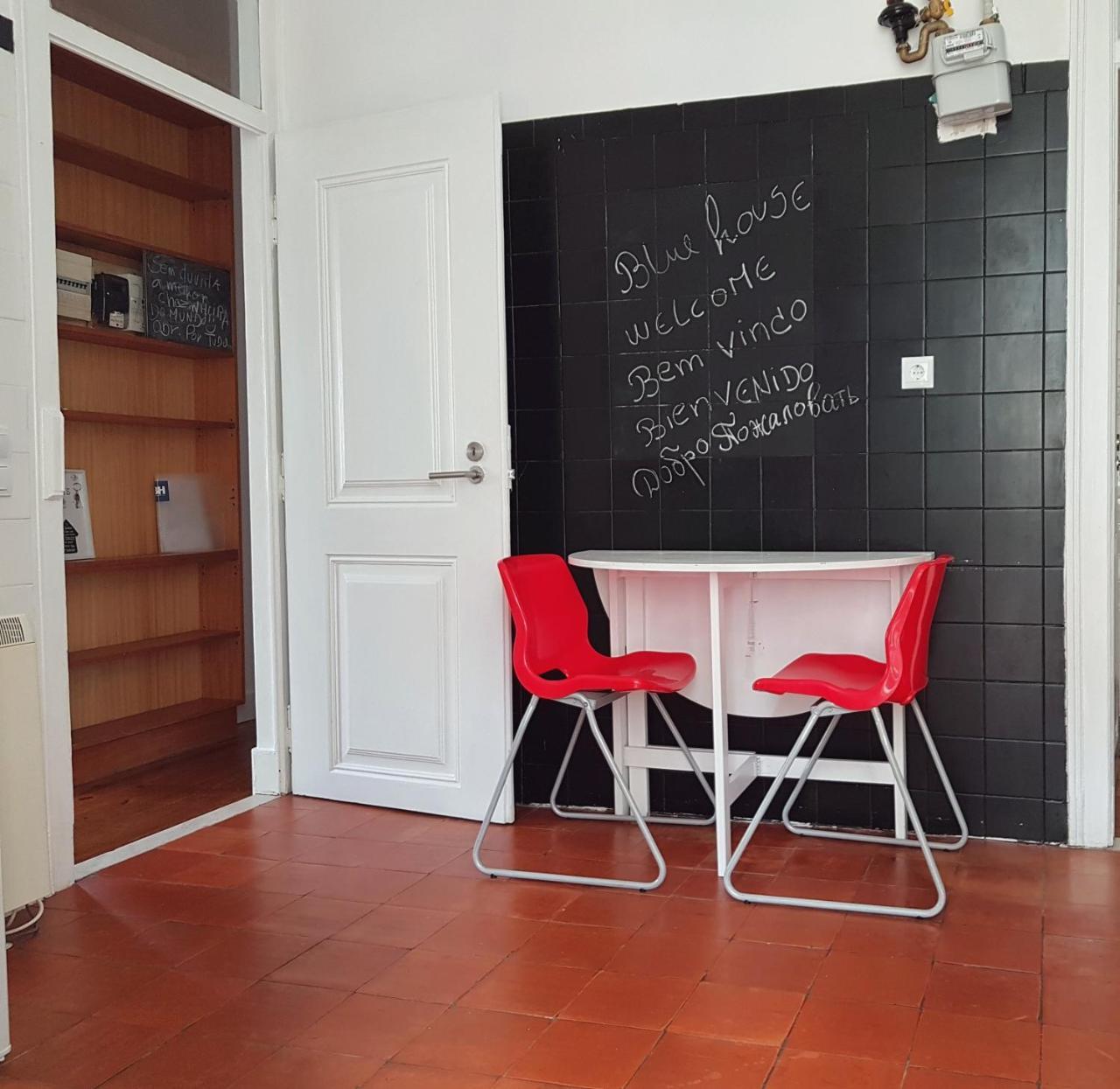 The Blue House - Saint Pauls Apartment ลิสบอน ภายนอก รูปภาพ